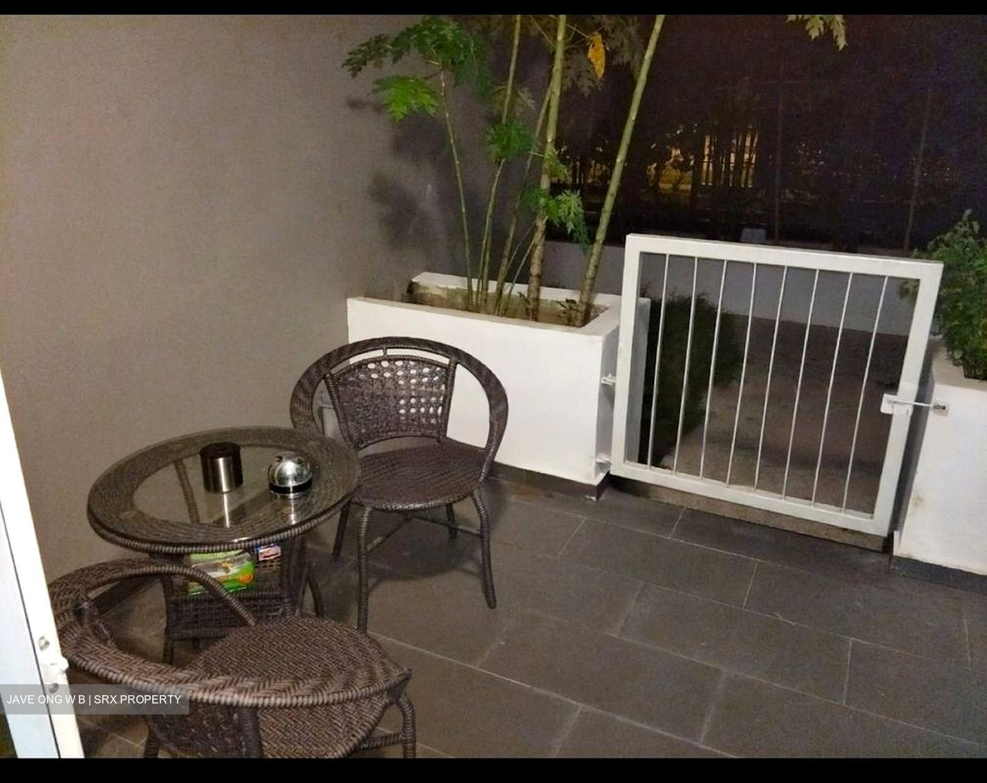 1 Canberra (D27), Condominium #481423051